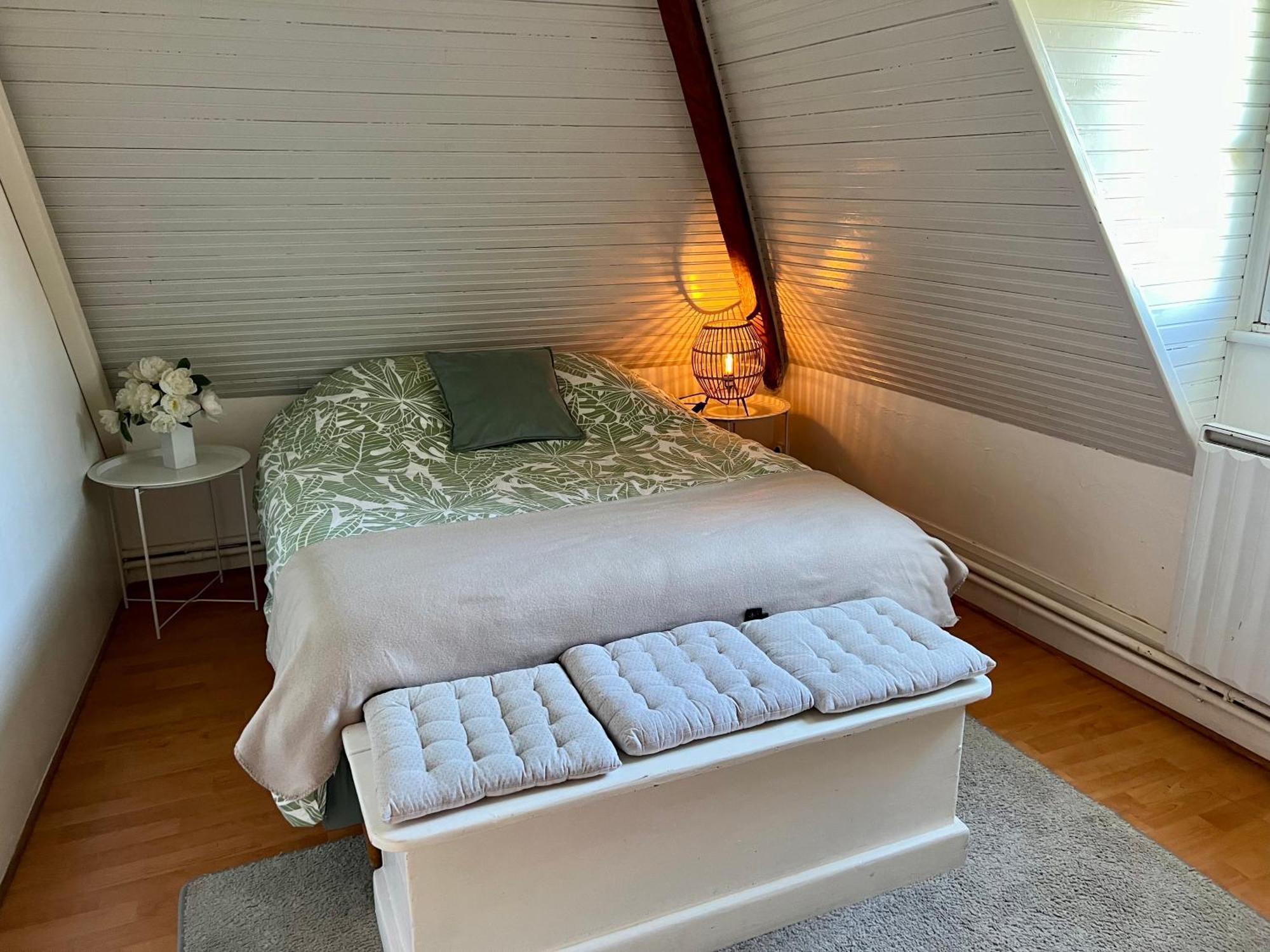 Spacieux Appartement Jardin, Bbq, Vue Sur Mer, Trouville Eksteriør billede